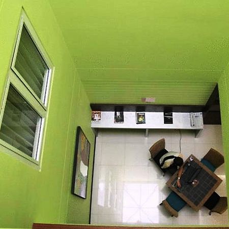 Oasis Inn Bangkok Bagian luar foto